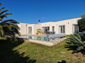 Villa moderne AVEC PISCINE 5 chambres